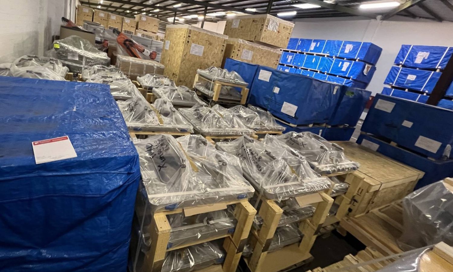 Lager und Kontraktlogistik